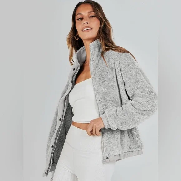 Cozy Light Gray Teddy Jacket for Women - Picture 2 of 6